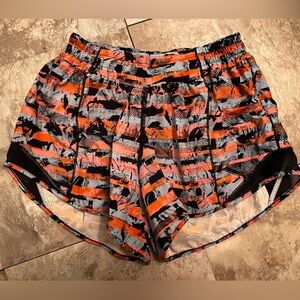 Lululemon Hotty Hot Short multicolor